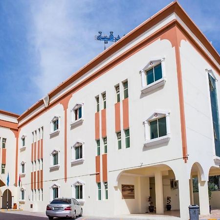 Al Nakheel Hotel Apartments Рас ал Хайм Екстериор снимка